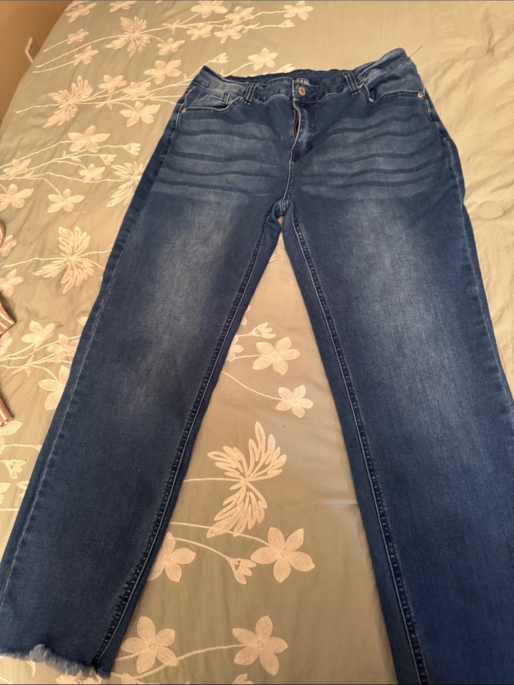 Women’s Dark Blue Stretch Jeans - Classic Slim Fit